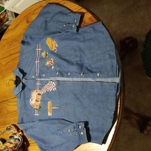Ladies vintage oversized size S denim shirt with Holiday embroidery